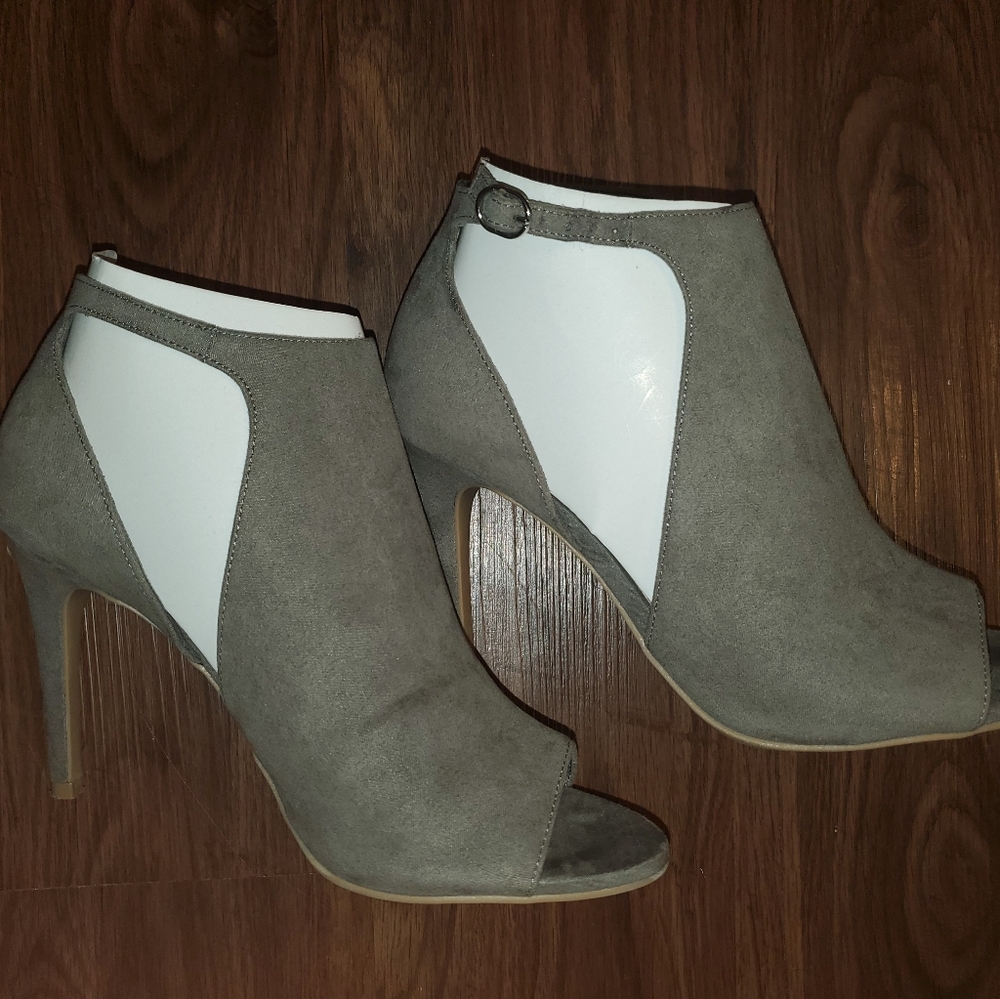Christian Siriano Heels